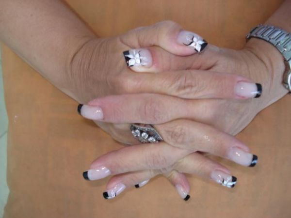 UNHAS DE GEL/PORCELANA-A VISTA 15% 20% DE DESCONTO